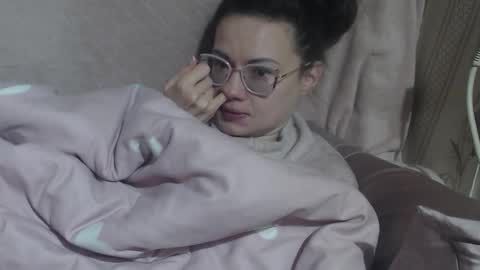 say meow and send tip  online show from 03/03/26, 07:36