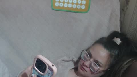 say meow and send tip  online show from 04/25/26, 01:41