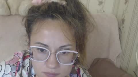 Snapshot of flowercandydoll13 chatting on 07/07/26, 06:56 say meow and send tip online show from 07/07/26, 06:56