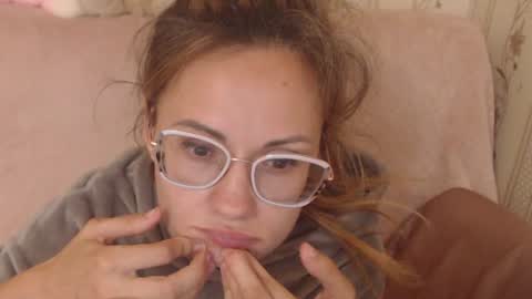 Snapshot of flowercandydoll13 chatting on 07/13/26, 01:58 say meow and send tip online show from 07/13/26, 01:58