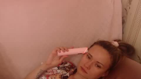 Snapshot of flowercandydoll13 chatting on 07/30/26, 08:35 say meow and send tip online show from 07/30/26, 08:35