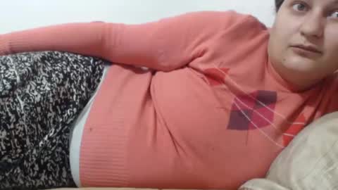 flowerlauren69 online show from 02/07/25, 11:23