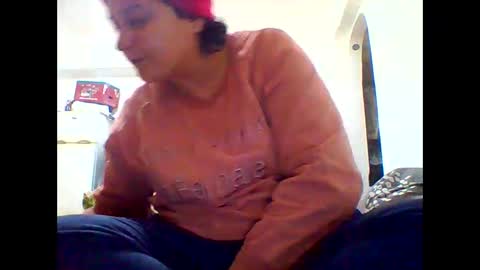 flowerlauren69 online show from 11/01/25, 04:42