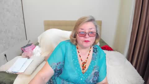 Flowerlower online show from 02/12/25, 01:59