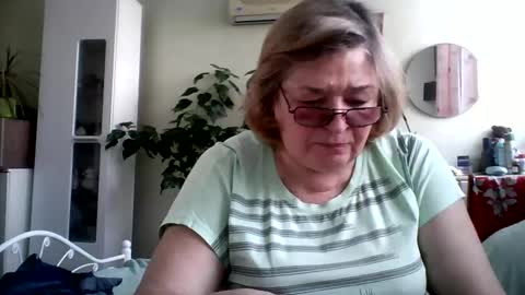 Flowerlower online show from 02/17/25, 12:38