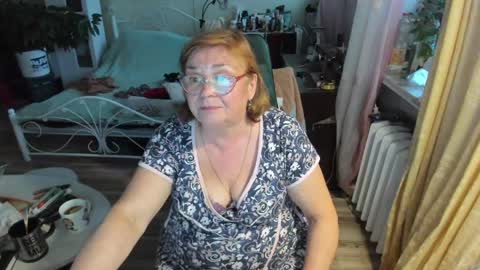 Flowerlower online show from 06/06/26, 06:45