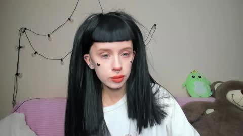 Flower online show from 09/20/25, 04:30