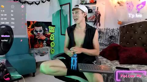 flowers109 online show from 10/21/25, 09:48