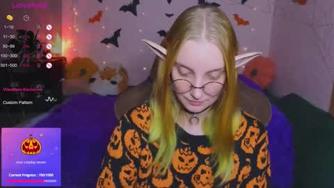 Agatha online show from 10/26/25, 03:07