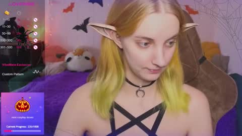 Agatha online show from 10/30/25, 08:16