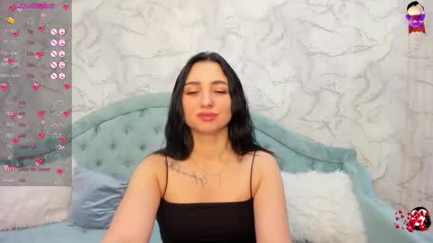 Lina online show from 11/06/25, 11:48