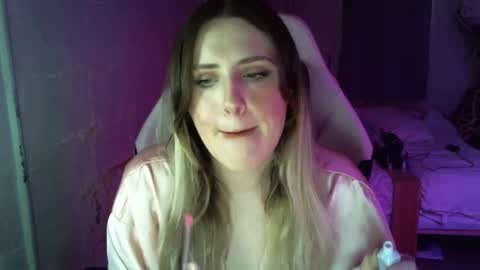 Flux online show from 10/06/25, 01:08