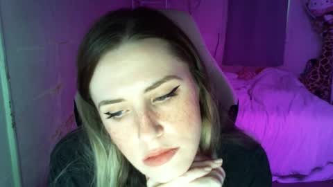 Flux online show from 10/20/25, 01:22