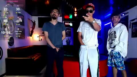 flyckers online show from 04/21/26, 08:23