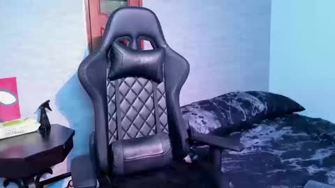 Foni online show from 03/12/26, 09:43