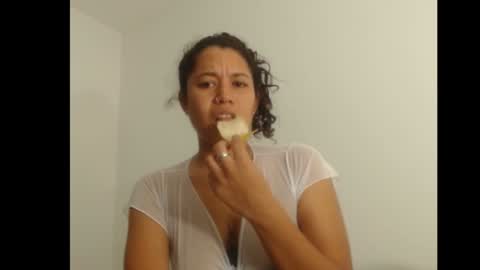 emely and felix online show from 01/01/25, 01:26