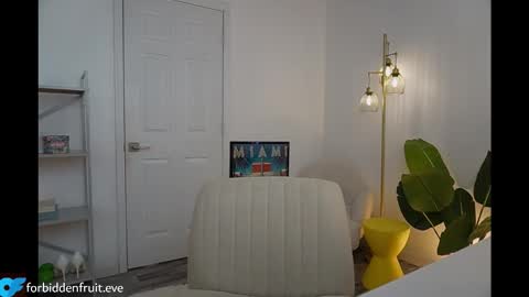 forbiddenfruit_eve online show from 02/10/26, 05:28