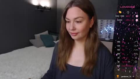 Julia online show from 11/03/25, 11:22