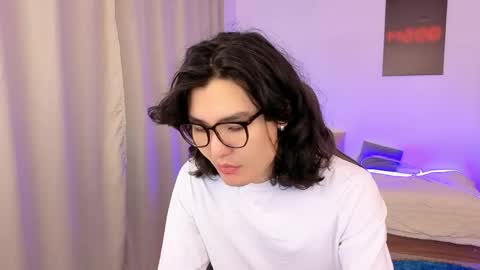 Snapshot of formoverfear chatting on 05/12/26, 08:55 Yukio online show from 05/12/26, 08:55