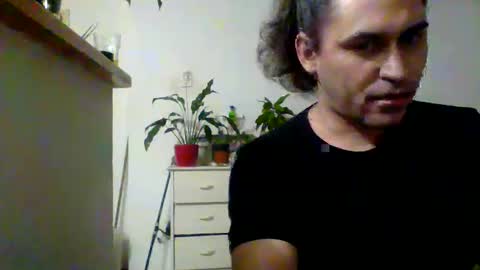 Leo online show from 05/24/26, 01:32