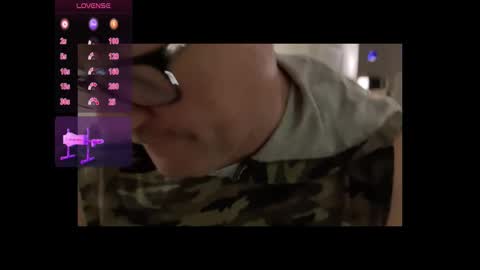 Snapshot of forttroffaddict chatting on 10/27/25, 12:53 Kinky Ass Pig in Denver online show from 10/27/25, 12:53