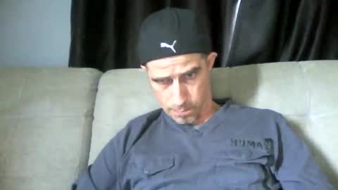 Snapshot of fouraide42 chatting on 02/26/25, 01:19 fouraide42 online show from 02/26/25, 01:19