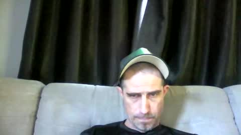Snapshot of fouraide42 chatting on 03/02/25, 09:11 fouraide42 online show from 03/02/25, 09:11