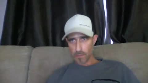 fouraide42 online show from 12/19/25, 04:36