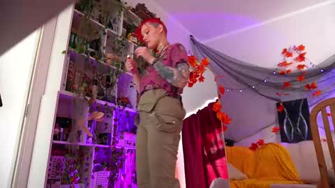 Snapshot of fox_and_dog chatting on 09/29/25, 09:03 Senya subscribe to telegram channel online show from 09/29/25, 09:03