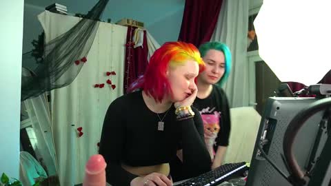 Snapshot of fox_and_dog chatting on 01/14/26, 09:09 Senya subscribe to telegram channel online show from 01/14/26, 09:09