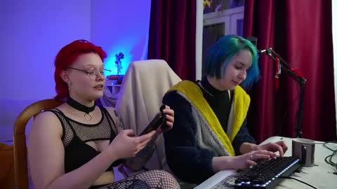 Snapshot of fox_and_dog chatting on 02/22/26, 03:43 Senya subscribe to telegram channel online show from 02/22/26, 03:43