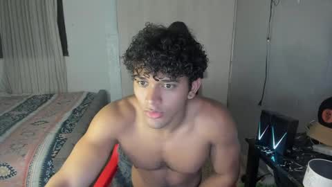 Snapshot of fox_evans chatting on 05/18/26, 12:07 Fox online show from 05/18/26, 12:07