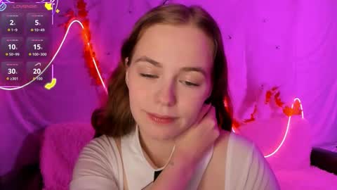 Lisa online show from 11/10/25, 09:03