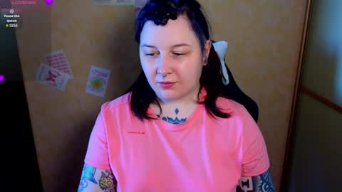 Snapshot of foxgirlandmerguis chatting on 07/18/26, 07:45 Belinda online show from 07/18/26, 07:45
