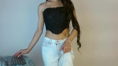 Katty online show from 11/23/25, 05:40