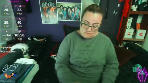 Snapshot of foxxbell chatting on 01/11/25, 12:33 foxxbell online show from 01/11/25, 12:33