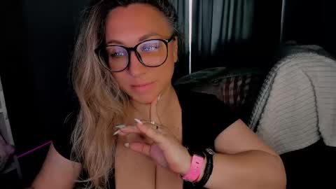 Kris online show from 09/19/25, 01:07