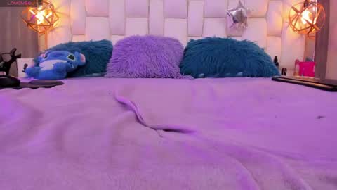 Foxxy  online show from 04/25/26, 01:41