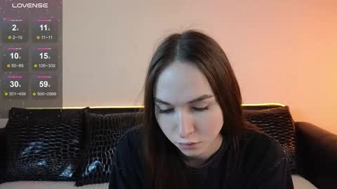 Snapshot of foxxy_girl_ chatting on 10/05/25, 11:41 andice online show from 10/05/25, 11:41