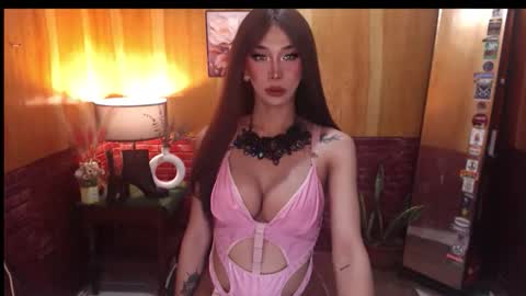 Snapshot of foxy_goddess chatting on 09/09/25, 05:29 foxy_goddess online show from 09/09/25, 05:29
