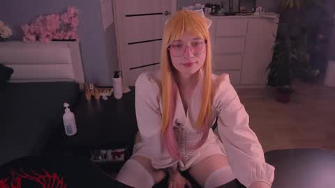 Sue online show from 04/12/26, 09:09
