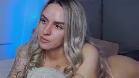 Foxy Kimmi online show from 11/27/25, 07:21