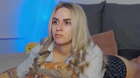 Foxy Kimmi online show from 04/21/26, 07:03