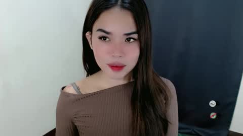 foxy_lei online show from 03/17/26, 12:04