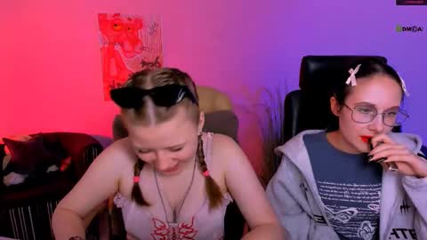 foxy_tease_ online show from 11/19/25, 09:15