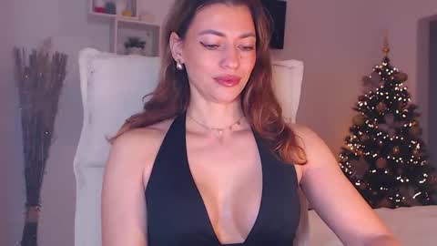 Adela - Single mom. 40 y online show from 01/07/26, 07:33