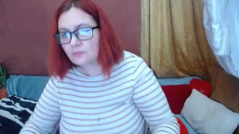 Snapshot of foxydesiree chatting on 05/02/26, 05:29 foxydesiree online show from 05/02/26, 05:29