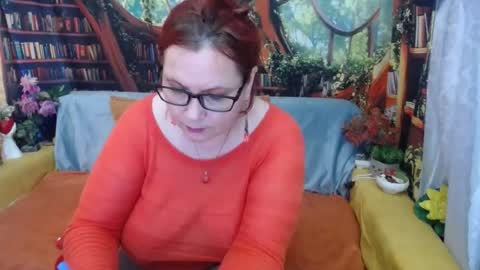 Snapshot of foxydesiree chatting on 06/15/26, 04:20 foxydesiree online show from 06/15/26, 04:20