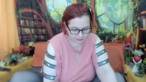Snapshot of foxydesiree chatting on 07/12/26, 03:03 foxydesiree online show from 07/12/26, 03:03