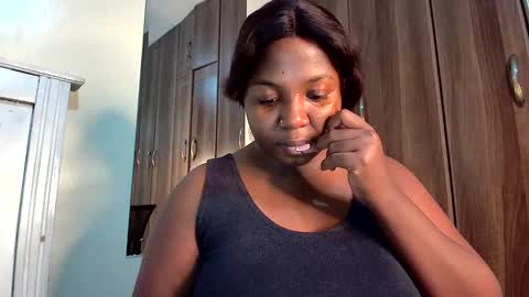 Snapshot of foxykay1 chatting on 01/29/25, 04:05 Kayla online show from 01/29/25, 04:05